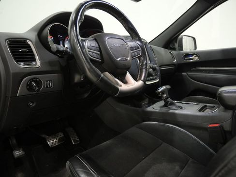 Used 2019 Dodge Durango SRT w/ Technology Group AWD/4WD image 12