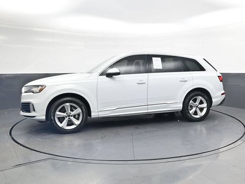 Used 2023 Audi Q7 3.0T Premium w/ Convenience Package AWD/4WD image 8