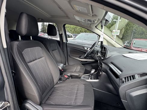 Used 2018 Ford EcoSport SE image 8