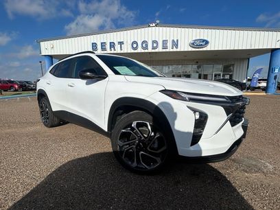 Used 2025 Chevrolet Trax RS w/ Driver Confidence Package