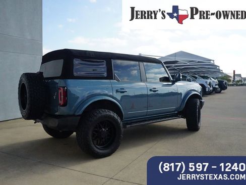 Used 2023 Ford Bronco Outer Banks image 5