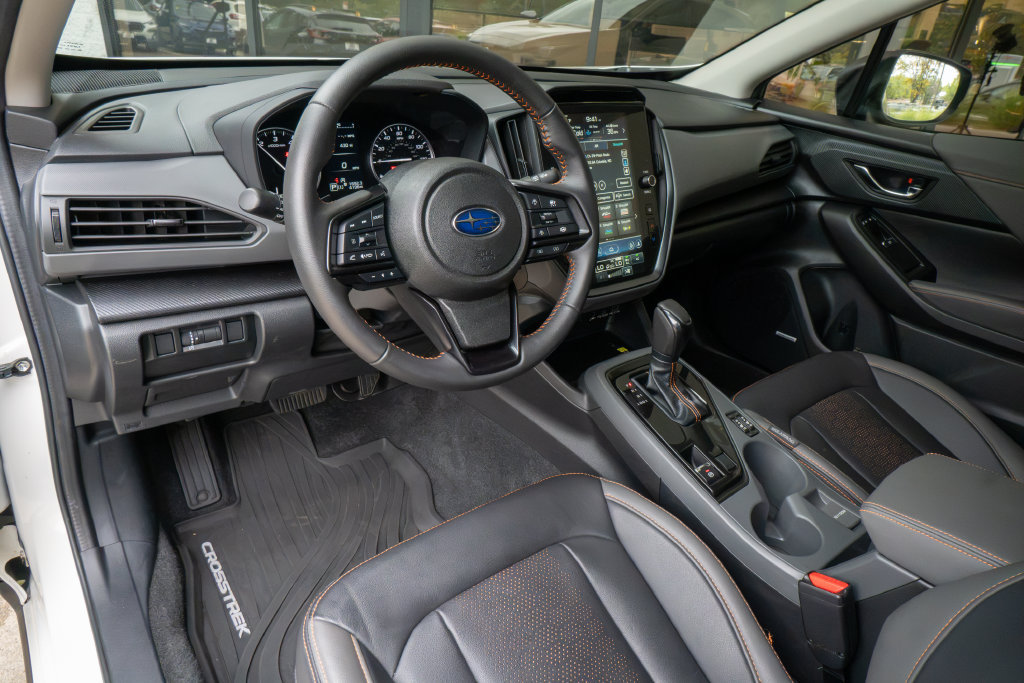 Used 2025 Subaru Crosstrek 2.5i Limited w/ Popular Package #4A AWD/4WD image 9