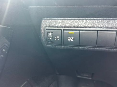 Used 2022 Toyota Corolla XSE FWD image 16