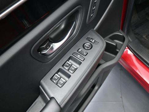 Used 2024 Honda Pilot Touring image 14