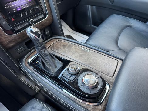 Used 2021 INFINITI QX80 Premium Select w/ All-Season Package image 21