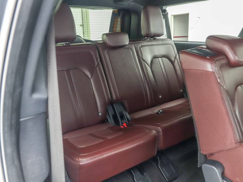 Used 2023 Ford Expedition Max Limited image 19