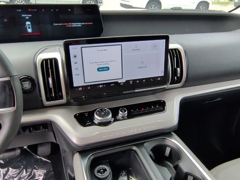 New 2027 Ford Expedition Active RWD image 21