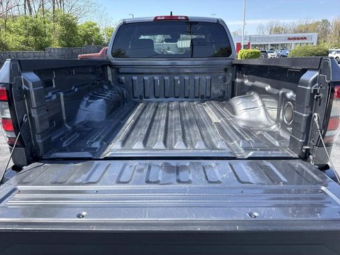 Used 2022 Nissan Frontier S RWD image 26