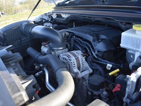 Used 2019 RAM 1500 Big Horn AWD/4WD image 41