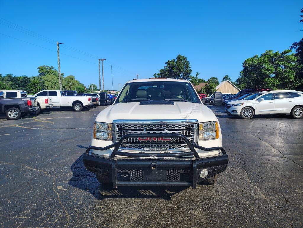 Used 2012 GMC Sierra 3500 Denali AWD/4WD image 1