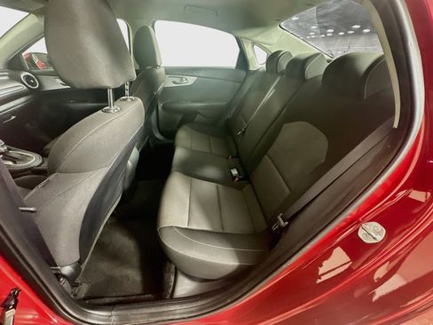 Used 2024 Kia Forte LXS FWD image 25