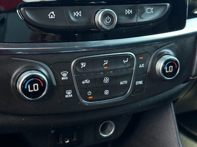 Used 2022 Chevrolet Traverse LT AWD/4WD image 22