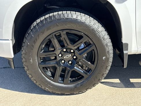 New 2026 Chevrolet Silverado 1500 Custom w/ Turbomax Blackout Package AWD/4WD image 12
