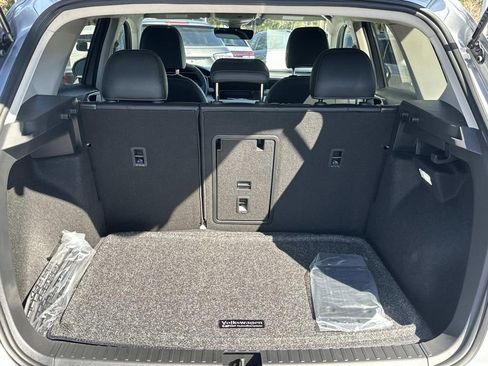 New 2026 Volkswagen Taos SEL image 6