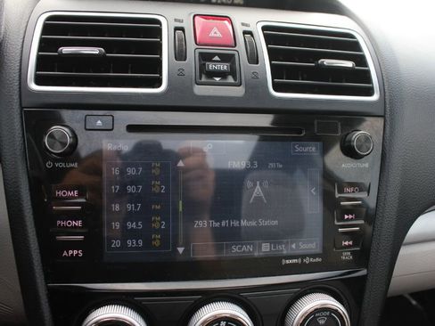 Used 2017 Subaru Forester 2.5i Premium w/ Protection Package #1 image 19