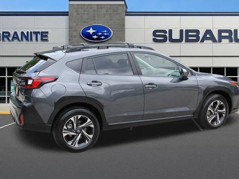 Used 2024 Subaru Crosstrek 2.0i Premium AWD/4WD image 11