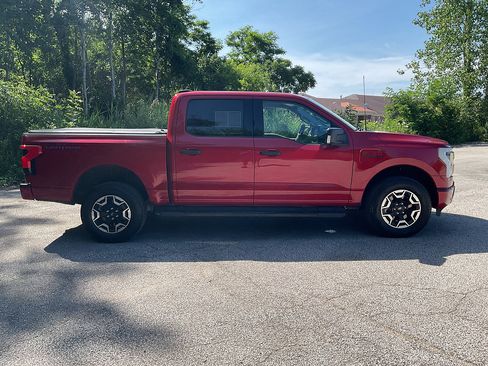 Used 2023 Ford F150 Lightning XLT w/ Tow Technology Package AWD/4WD image 4