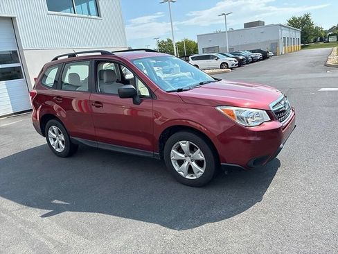 Used 2015 Subaru Forester 2.5i w/ Alloy Wheel Package AWD/4WD image 3