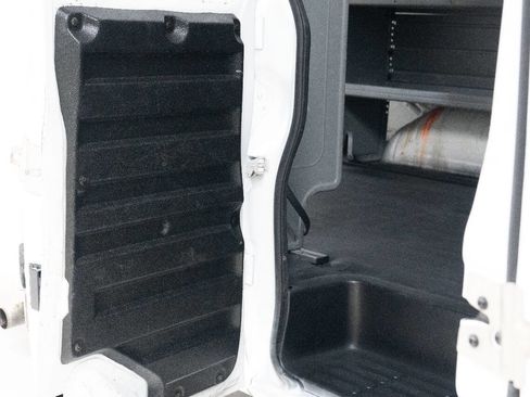 Used 2016 Chevrolet Express 2500 image 68