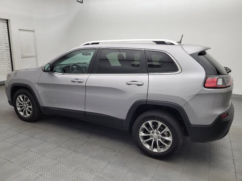 Used 2019 Jeep Cherokee Latitude Plus FWD image 3