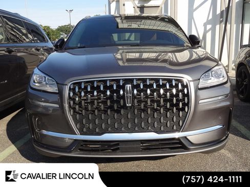 Used 2023 Lincoln Corsair Reserve w/ Equipment Group 201A AWD/4WD image 2