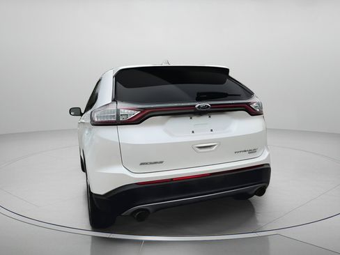 Certified 2018 Ford Edge Titanium w/ Ford Safe & Smart Package image 23