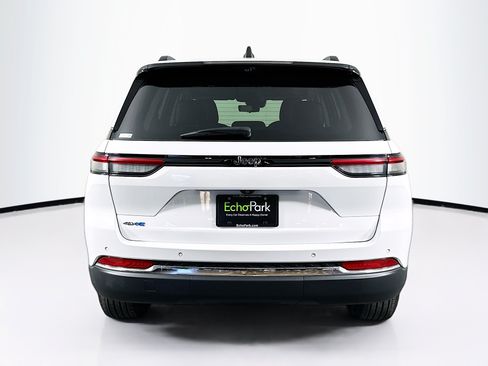 Used 2023 Jeep Grand Cherokee 4WD 4xe w/ Luxury Tech Group II image 7