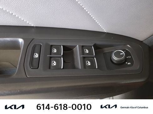 Used 2022 Volkswagen Atlas SE w/ Panoramic Sunroof Package AWD/4WD image 25