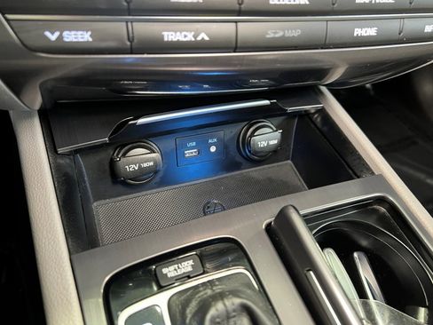 Used 2018 Genesis G80 3.8 image 46