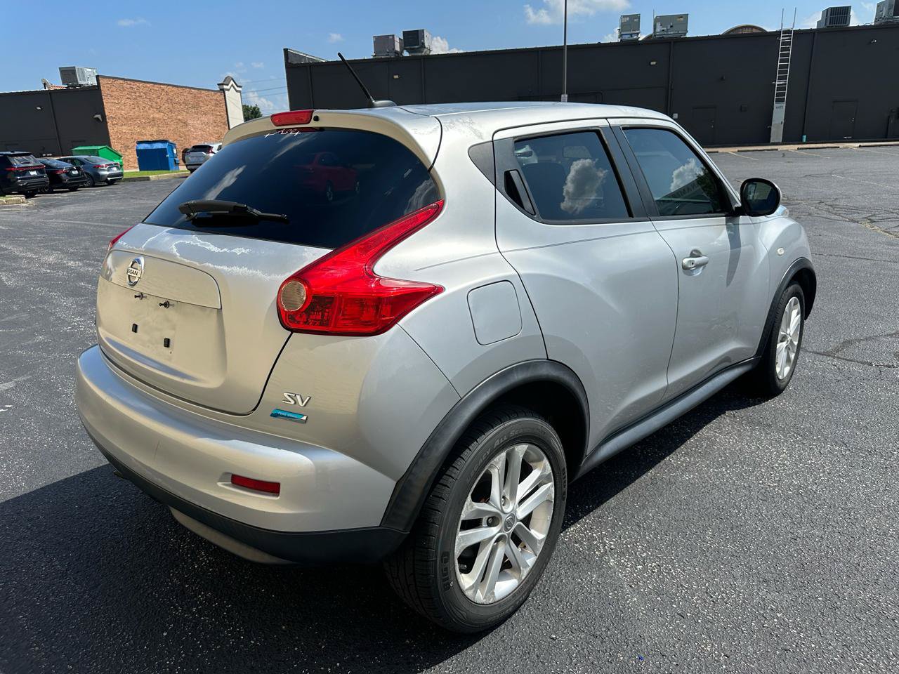 Used 2013 Nissan Juke SV FWD image 5