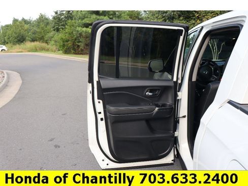 Used 2025 Honda Ridgeline RTL image 22