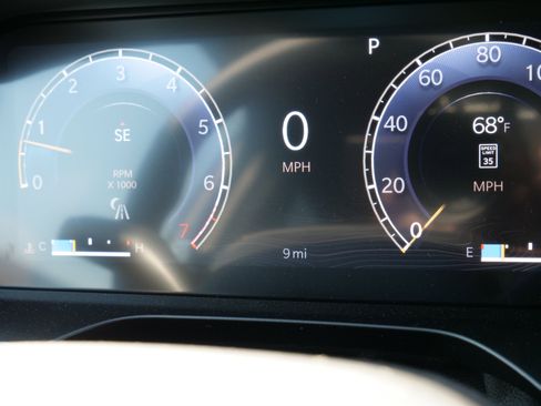 New 2025 Jeep Grand Cherokee Summit image 22