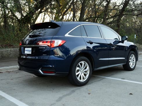 Used 2018 Acura RDX w/ Tech & AcuraWatch Plus Pkg image 9