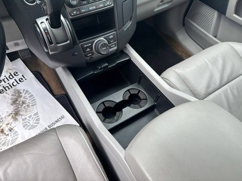 Used 2013 Honda Pilot Touring image 25