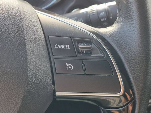 Used 2025 Mitsubishi Outlander Sport SE AWD/4WD image 17