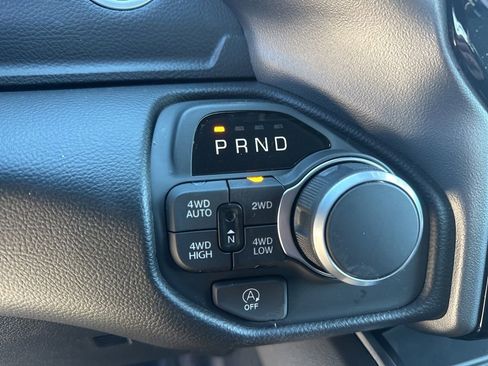 New 2026 RAM 1500 4x4 Crew Cab image 27