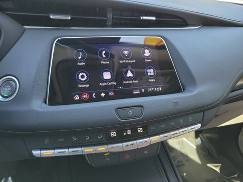 Used 2019 Cadillac XT4 Premium Luxury w/ Driver Awareness Package image 21