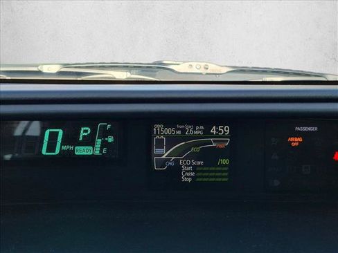 Used 2013 Toyota Prius C One FWD image 11