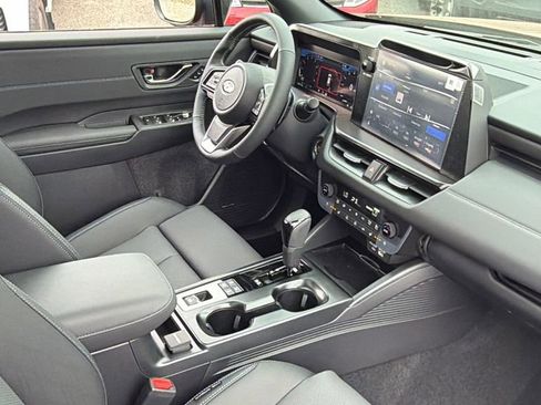 New 2026 Subaru Outback Touring AWD/4WD image 8