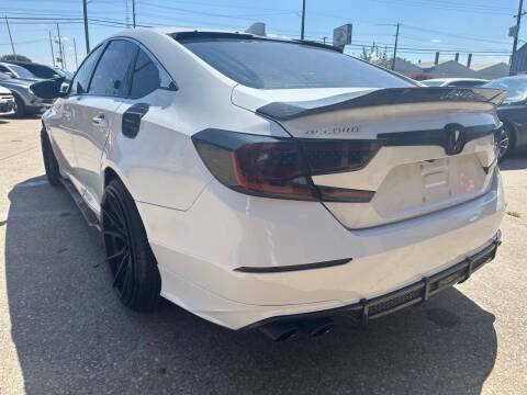 Used 2019 Honda Accord Sport image 9