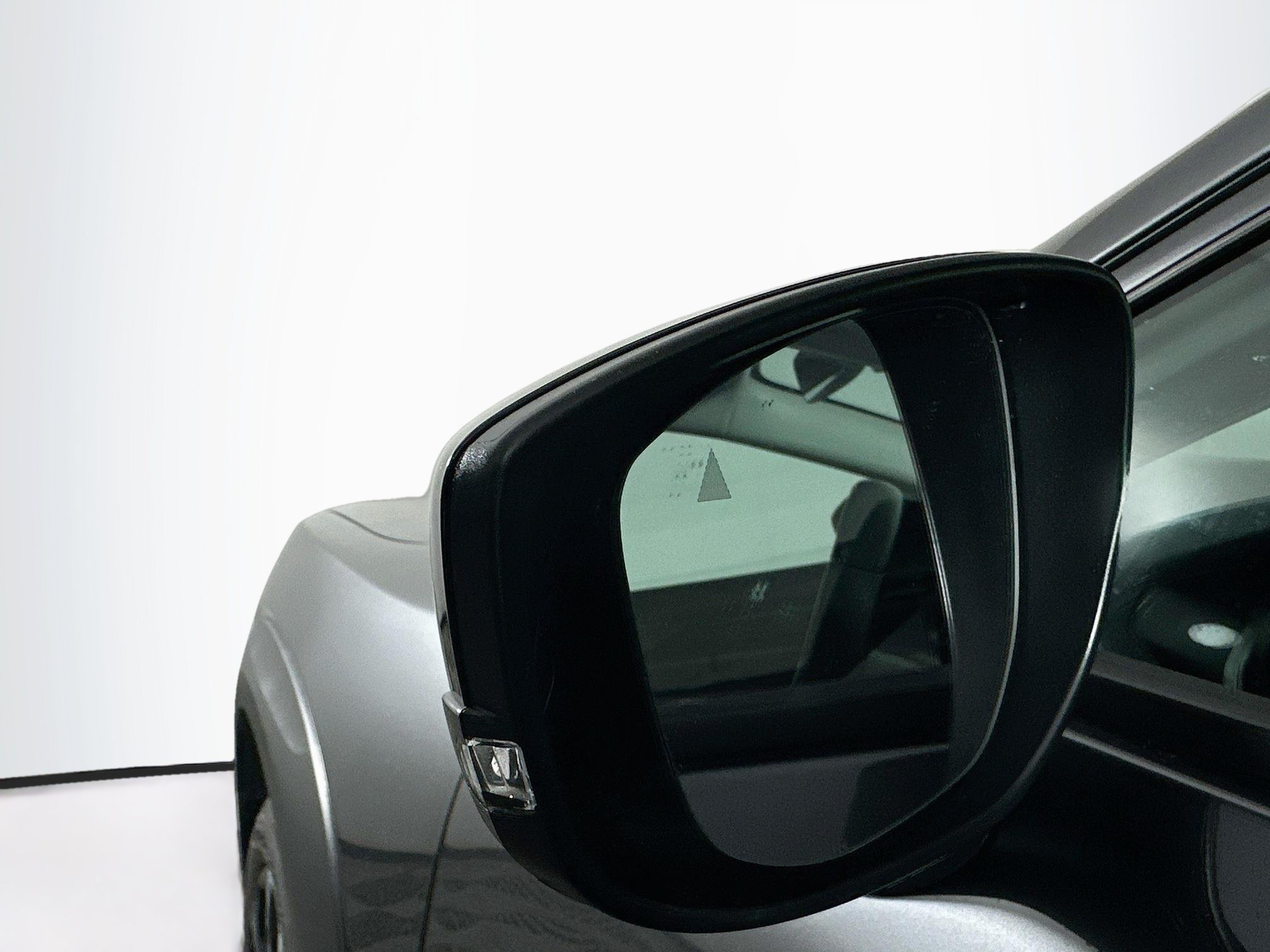 Used 2026 MAZDA CX-50 AWD 2.5 S w/ Premium Package image 16