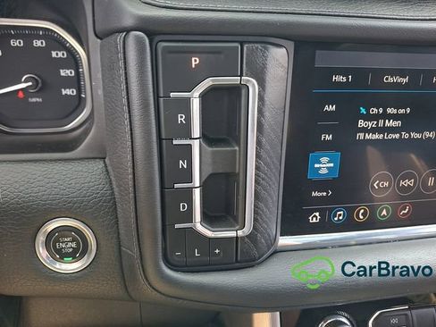 Certified 2021 GMC Yukon Denali w/ Denali Premium Package AWD/4WD image 16