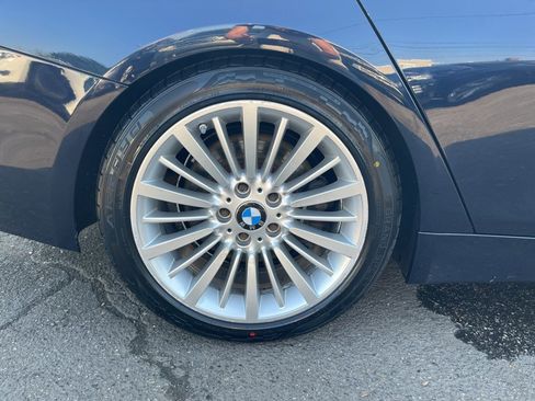 Used 2013 BMW 535i xDrive Sedan AWD/4WD image 27