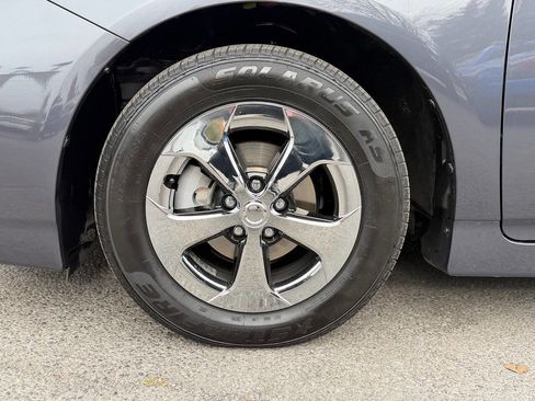 Used 2012 Toyota Prius Two image 95