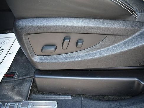 Used 2017 GMC Sierra 2500 Denali w/ Duramax Plus Package image 14