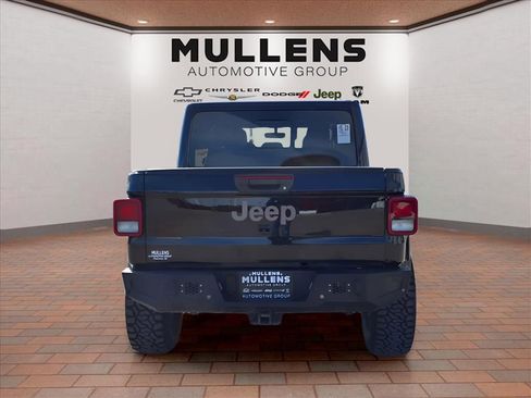 Used 2023 Jeep Gladiator Mojave w/ Cold Weather Group image 6