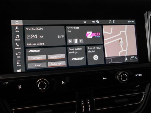 Used 2025 Porsche Macan image 29