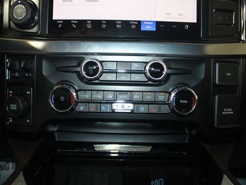 New 2025 Ford F350 King Ranch w/ FX4 Off-Road Package image 53