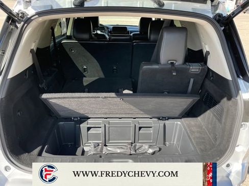 Used 2025 Nissan Pathfinder SL AWD/4WD image 23