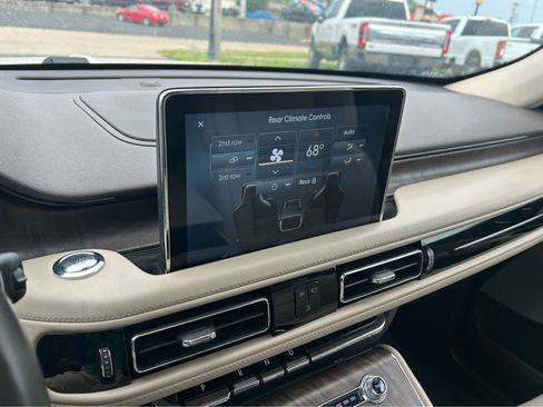 Used 2020 Lincoln Aviator Reserve w/ Equipment Group 202A AWD/4WD image 71
